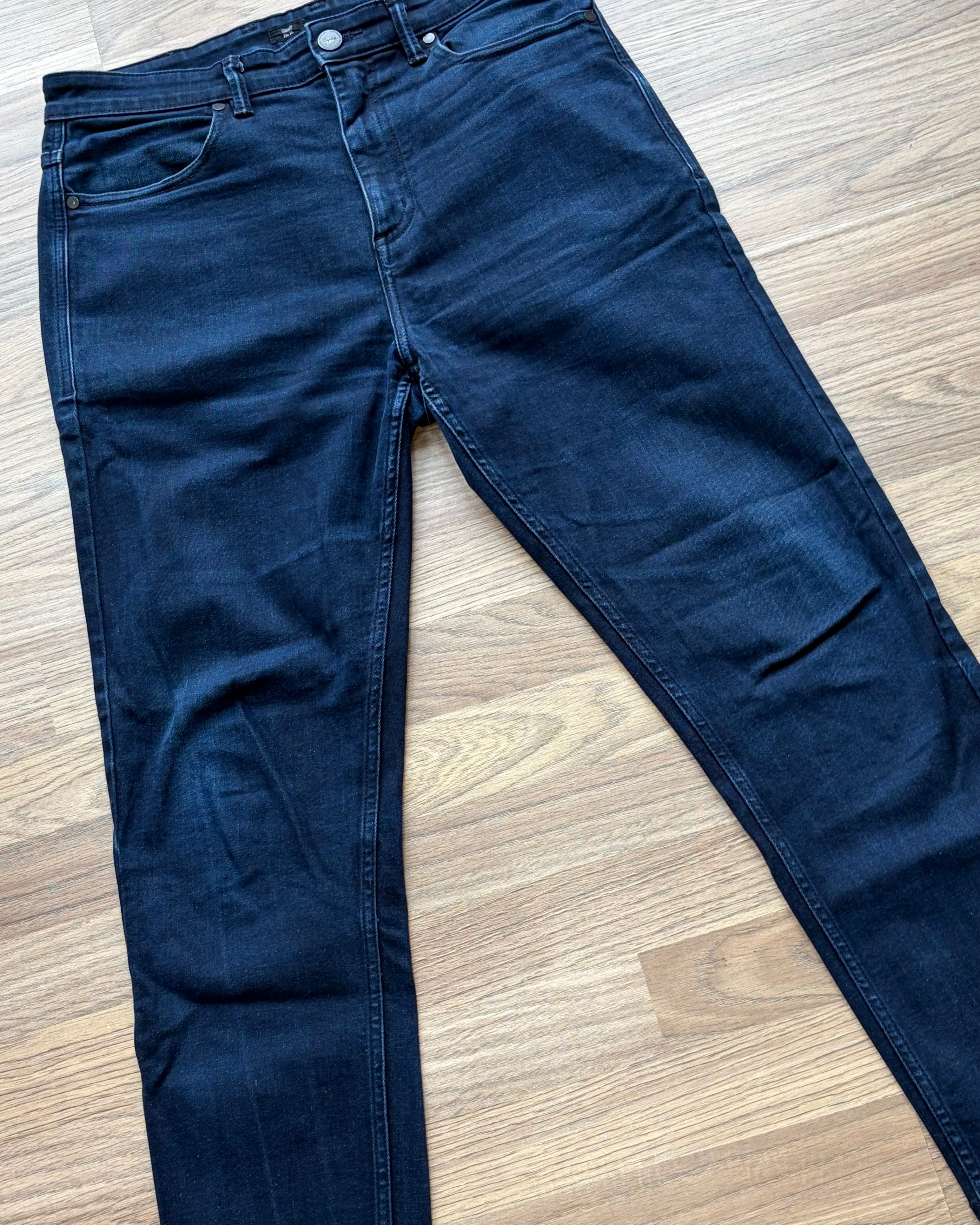 Used Rapha Men's Commuter Cycling Jeans - W32 L30 - Indigo - Very Good Condition