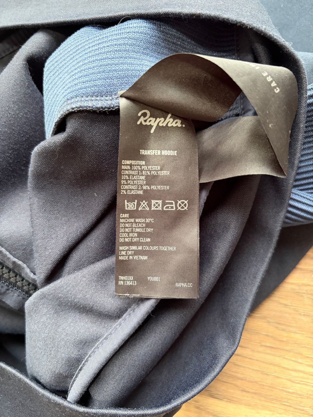 Pre-owned Rapha Transfer Hoodie - S - Navy in Excellent condition