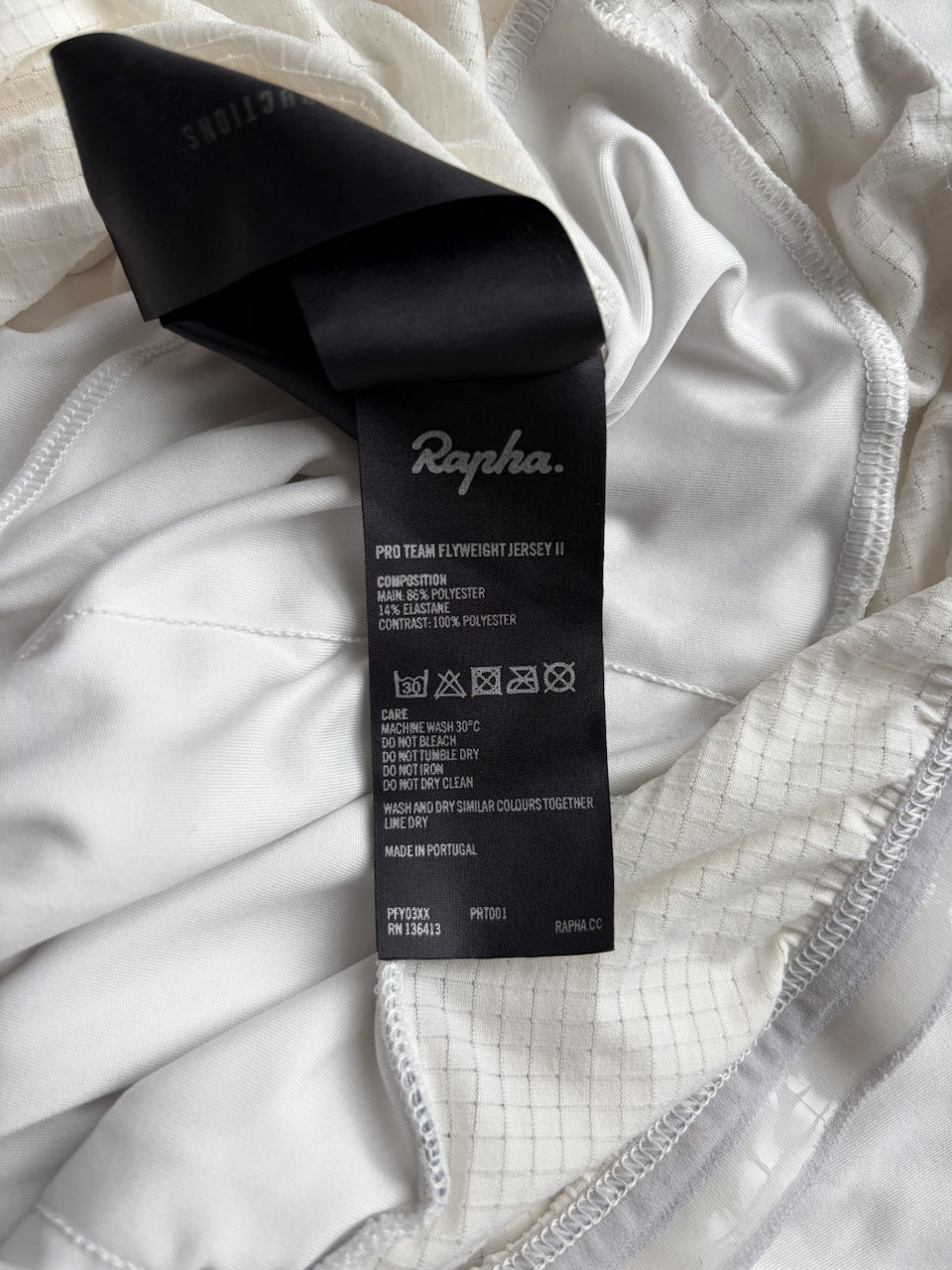 Pre-owned Rapha Flyweight Pro Team II Men's Jersey - M - White  in Very Good condition