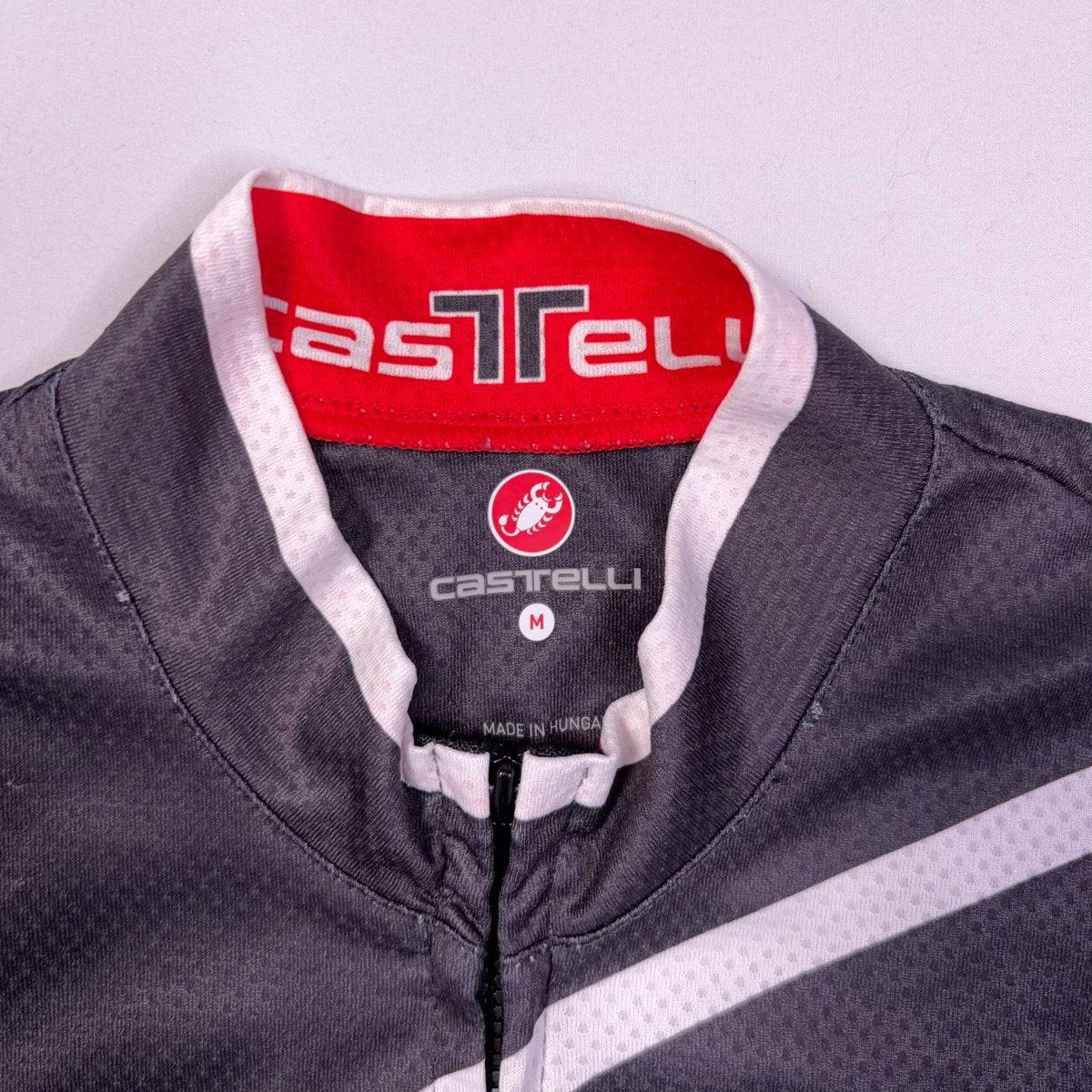 Castelli Men's Large Scorpion Logo Jersey - M - Black / Red - Very Good Used Condition - Pedalling Wears