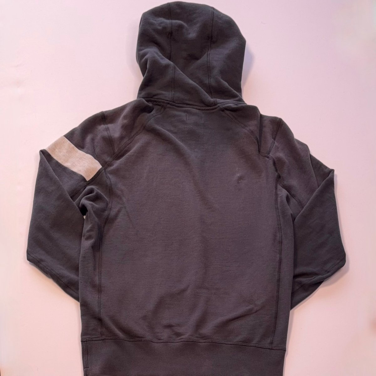 Rapha Men's Trail Hoodie - M - Charcoal / Grey - Good Used Condition - Pedalling Wears