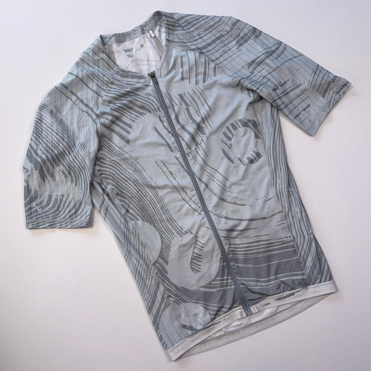 Universal Colours Men’s Spectrum Light Jersey - XS - Grey - Excellent Used Condition - Pedalling Wears